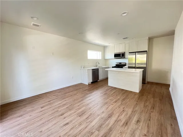2416 Carmona Avenue, Los Angeles, California 90016