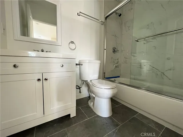 2416 Carmona Avenue, Los Angeles, California 90016