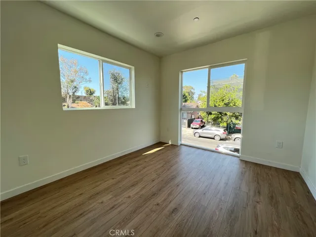 2416 Carmona Avenue, Los Angeles, California 90016