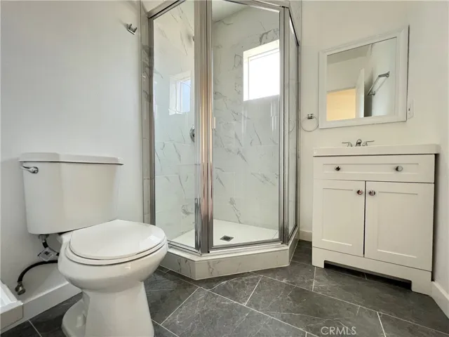 2416 Carmona Avenue, Los Angeles, California 90016