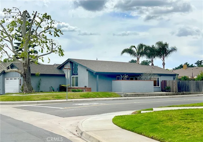 5851 Lynnbrook Plaza, Yorba Linda, California 92886