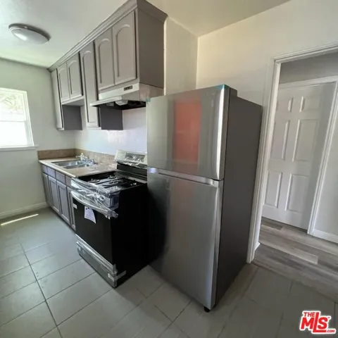 5888 Towne Avenue 1/2, Los Angeles, California 90003