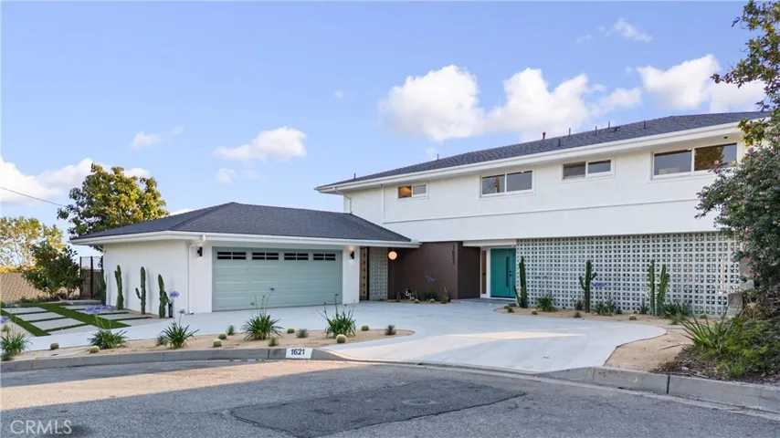 1621 Lindendale Avenue, Fullerton, California 92831
