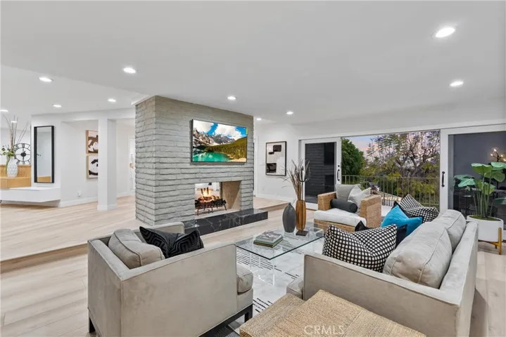 1621 Lindendale Avenue, Fullerton, California 92831