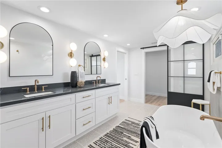 1621 Lindendale Avenue, Fullerton, California 92831