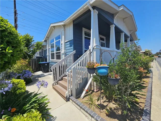 5 Granada, Tustin, California 92780