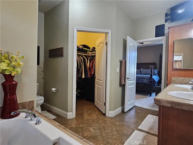 5 Granada, Tustin, California 92780