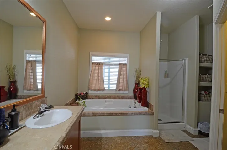 5 Granada, Tustin, California 92780