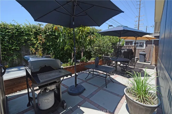 5 Granada, Tustin, California 92780