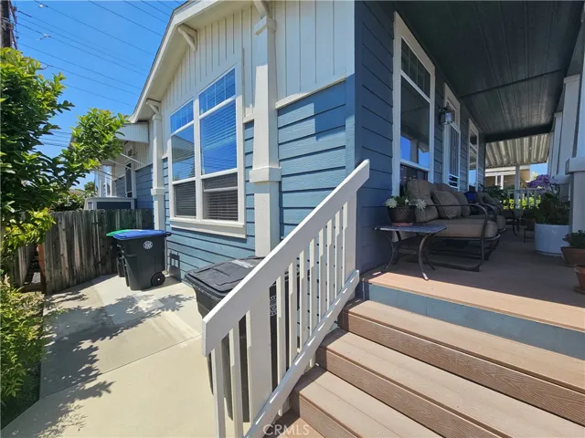 5 Granada, Tustin, California 92780