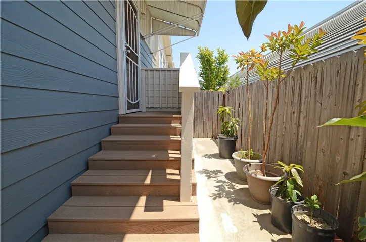 5 Granada, Tustin, California 92780