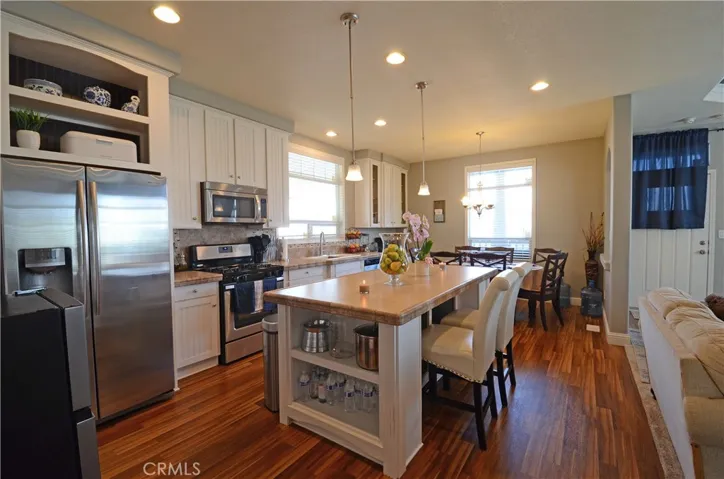 5 Granada, Tustin, California 92780