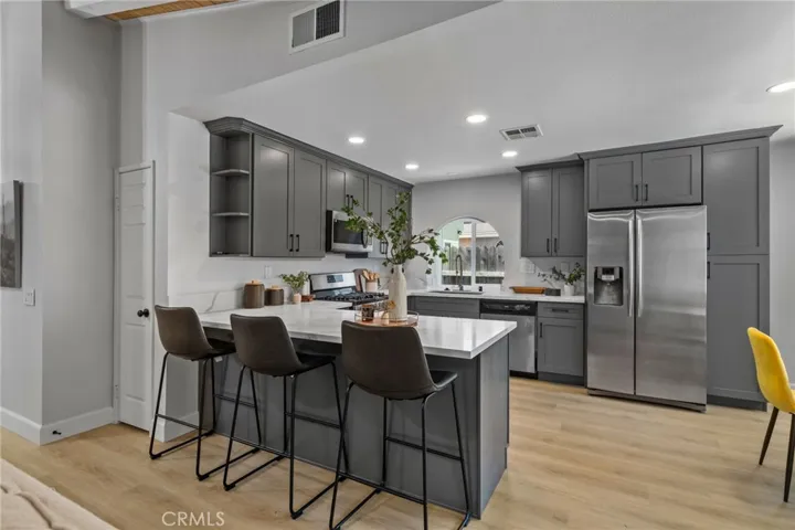 11024 Shaw Street, Rancho Cucamonga, California 91701