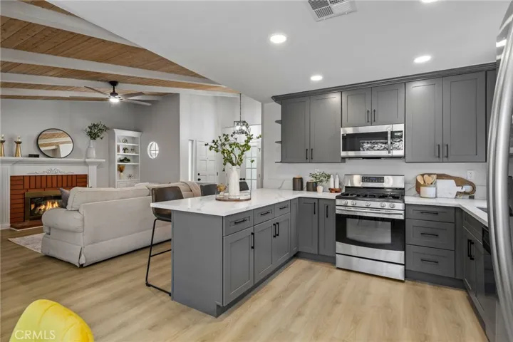11024 Shaw Street, Rancho Cucamonga, California 91701