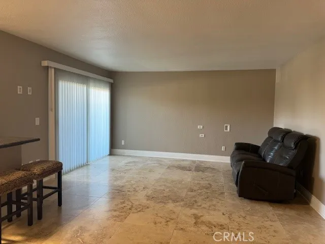 2400 San Gabriel Way 101, Corona, California 92882