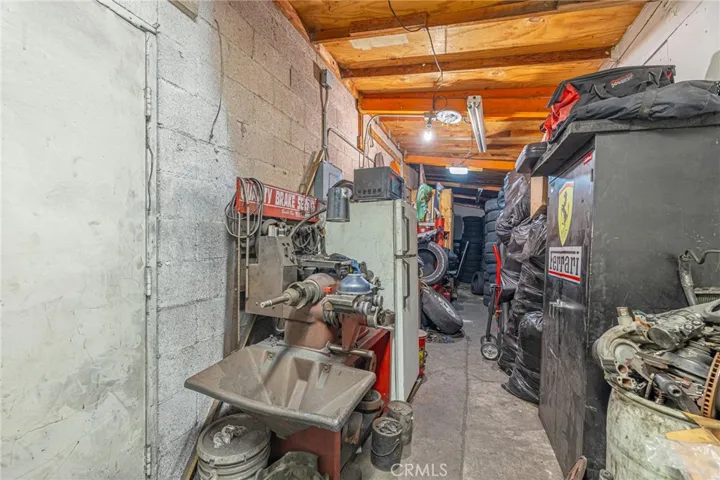 BACK AREA