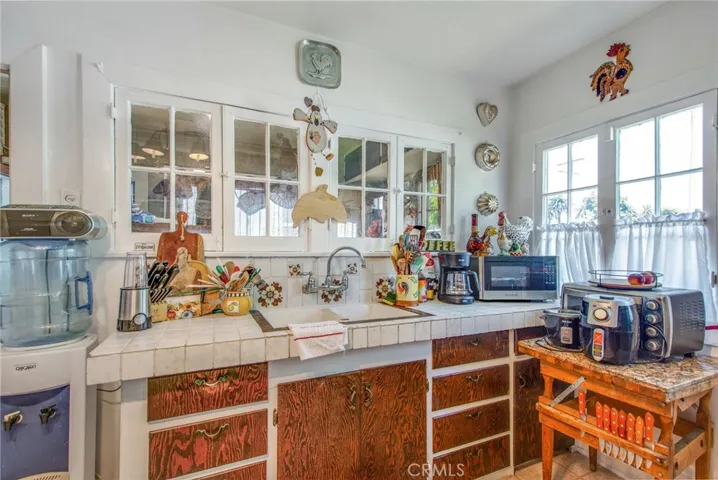 1801 W 39th Street, Los Angeles, California 90062