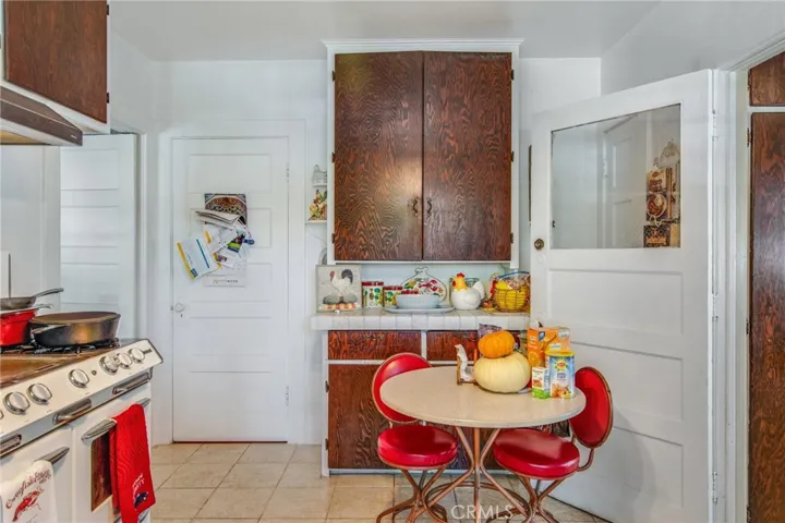 1801 W 39th Street, Los Angeles, California 90062