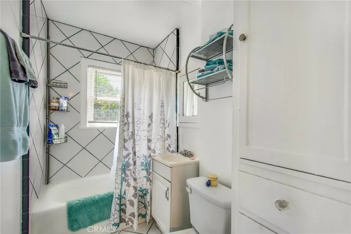 1801 W 39th Street, Los Angeles, California 90062