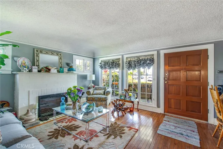 1801 W 39th Street, Los Angeles, California 90062