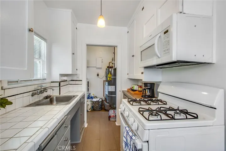 1801 W 39th Street, Los Angeles, California 90062