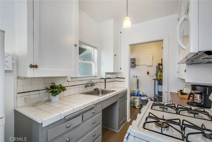 1801 W 39th Street, Los Angeles, California 90062
