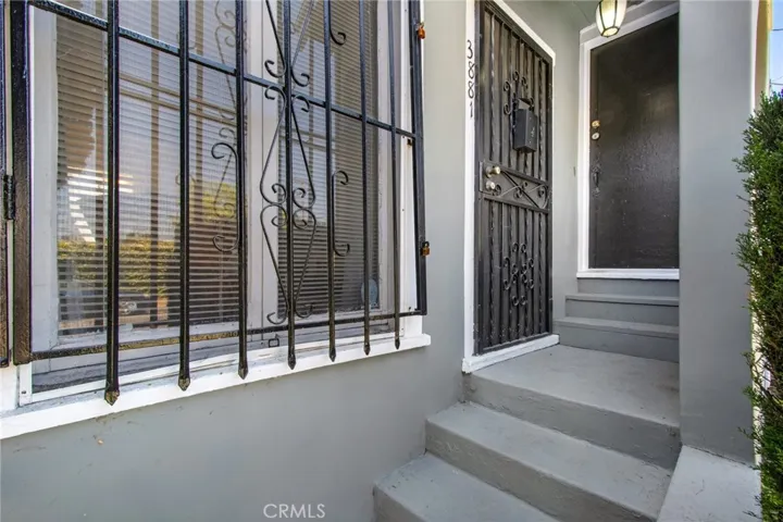 1801 W 39th Street, Los Angeles, California 90062
