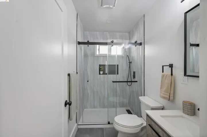 4136 Waterhouse Road, Oakland, California 94602