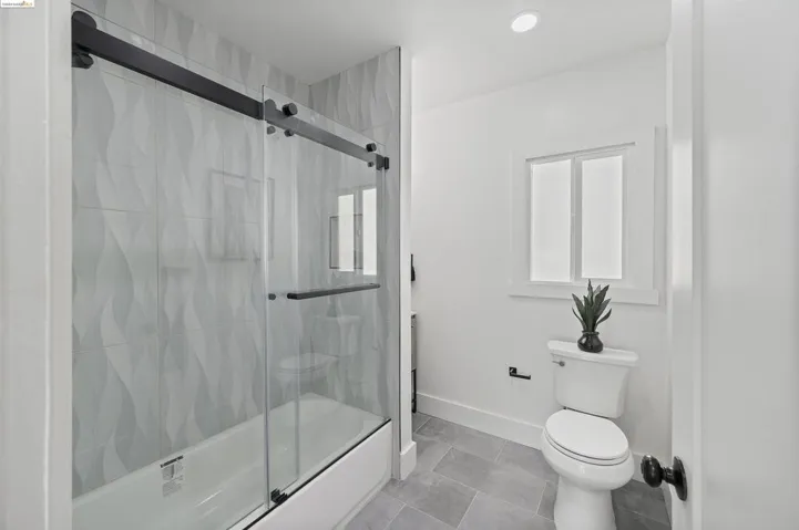 4136 Waterhouse Road, Oakland, California 94602