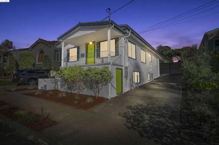 4136 Waterhouse Road, Oakland, California 94602