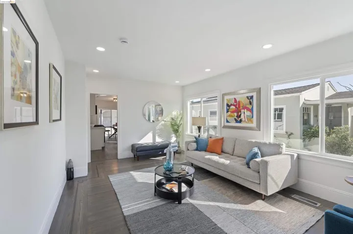 4136 Waterhouse Road, Oakland, California 94602
