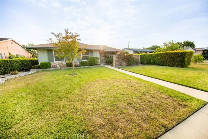 1445 Bonnie Brae Street, Pomona, California 91767