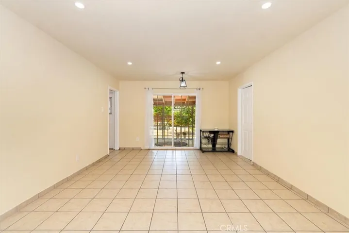 2208 Broderick Avenue, Duarte, California 91010