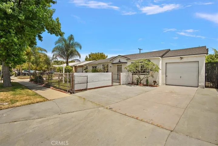 2208 Broderick Avenue, Duarte, California 91010