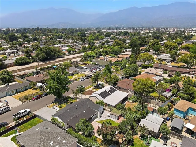 2208 Broderick Avenue, Duarte, California 91010