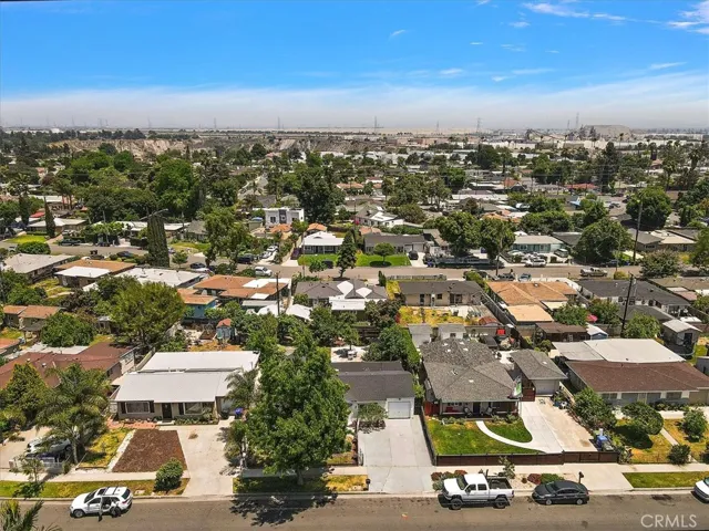2208 Broderick Avenue, Duarte, California 91010