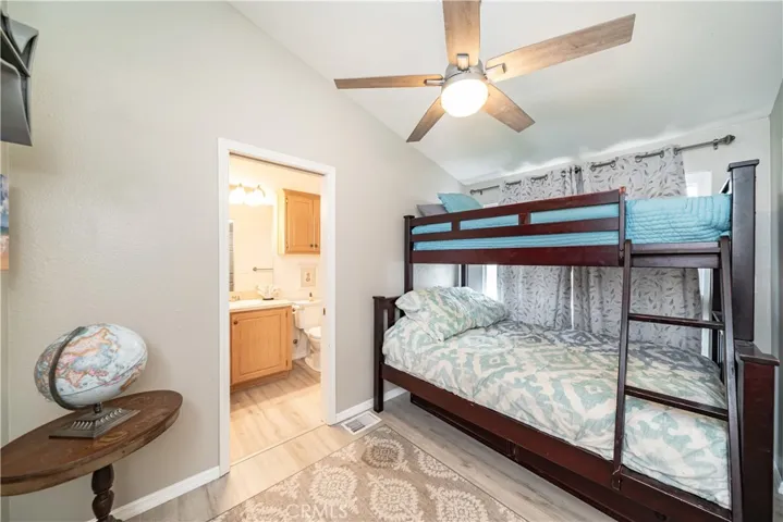 139 Cottonwood Lane, Seal Beach, California 90740