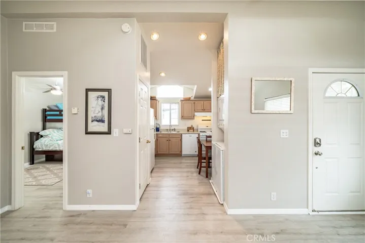 139 Cottonwood Lane, Seal Beach, California 90740