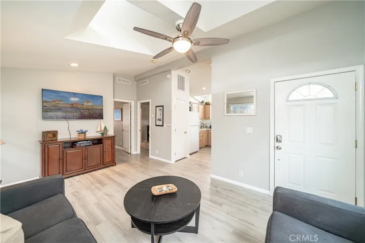 139 Cottonwood Lane, Seal Beach, California 90740