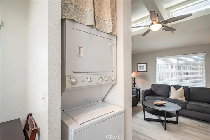 139 Cottonwood Lane, Seal Beach, California 90740