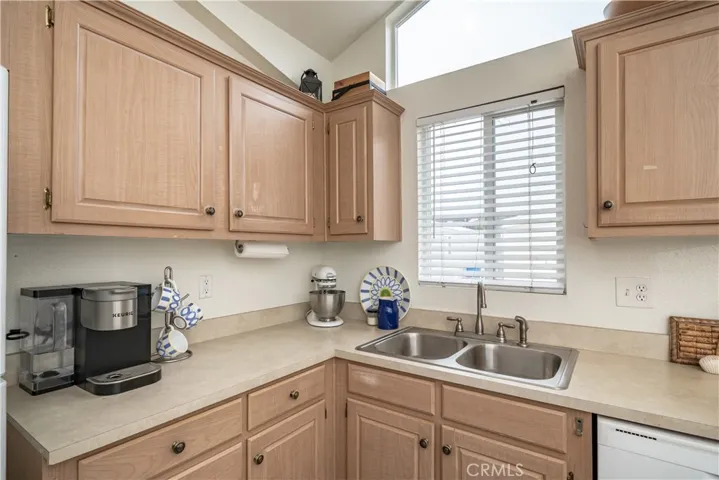 139 Cottonwood Lane, Seal Beach, California 90740