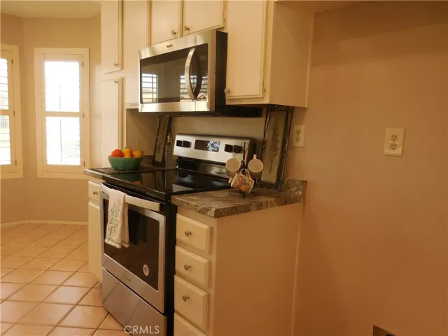 27456 Alta Vista Way, Menifee, California 92585