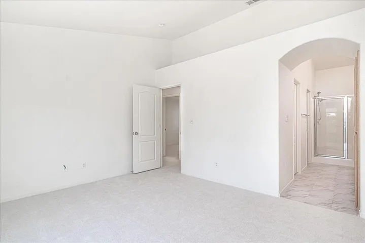 1383 Chamberlain Avenue, Los Banos, California 93635
