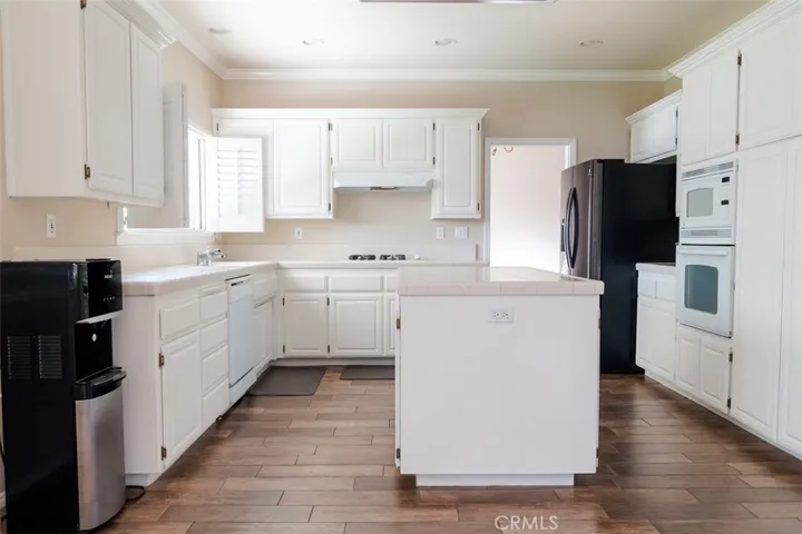 2405 Skylinks Court, Santa Maria, California 93455