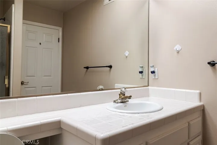2405 Skylinks Court, Santa Maria, California 93455