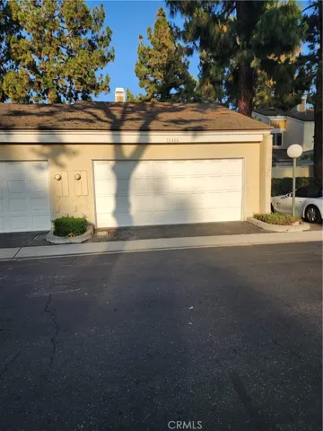 2 Car Garage