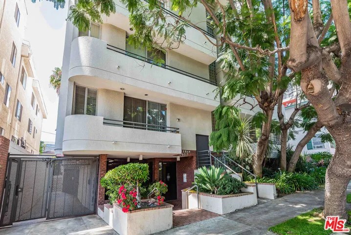 1657 Veteran Avenue 102, Los Angeles, California 90024