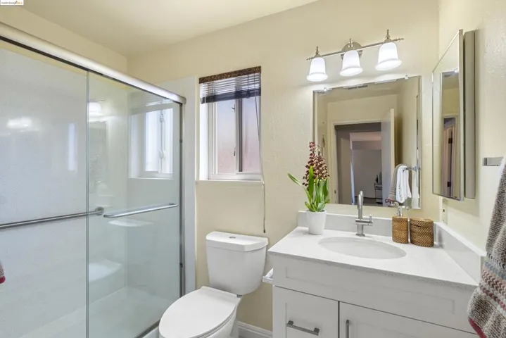 139 Hollyhock Ct, Hercules, California 94547