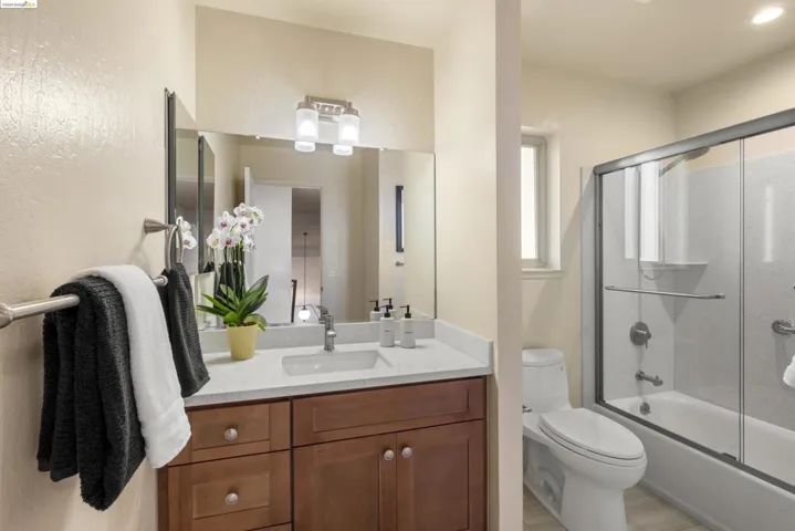139 Hollyhock Ct, Hercules, California 94547