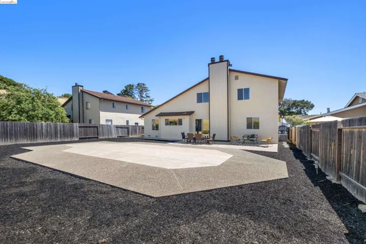 139 Hollyhock Ct, Hercules, California 94547